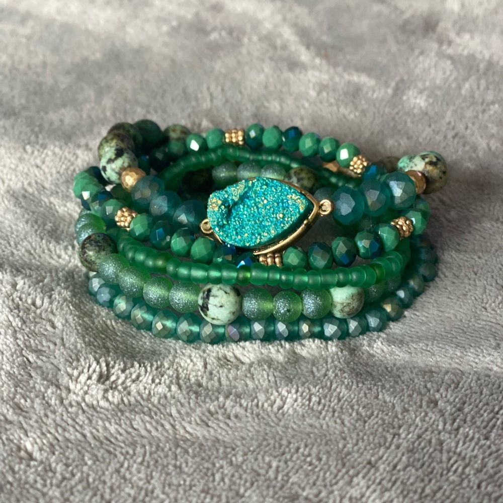 Stretch stack bracelets